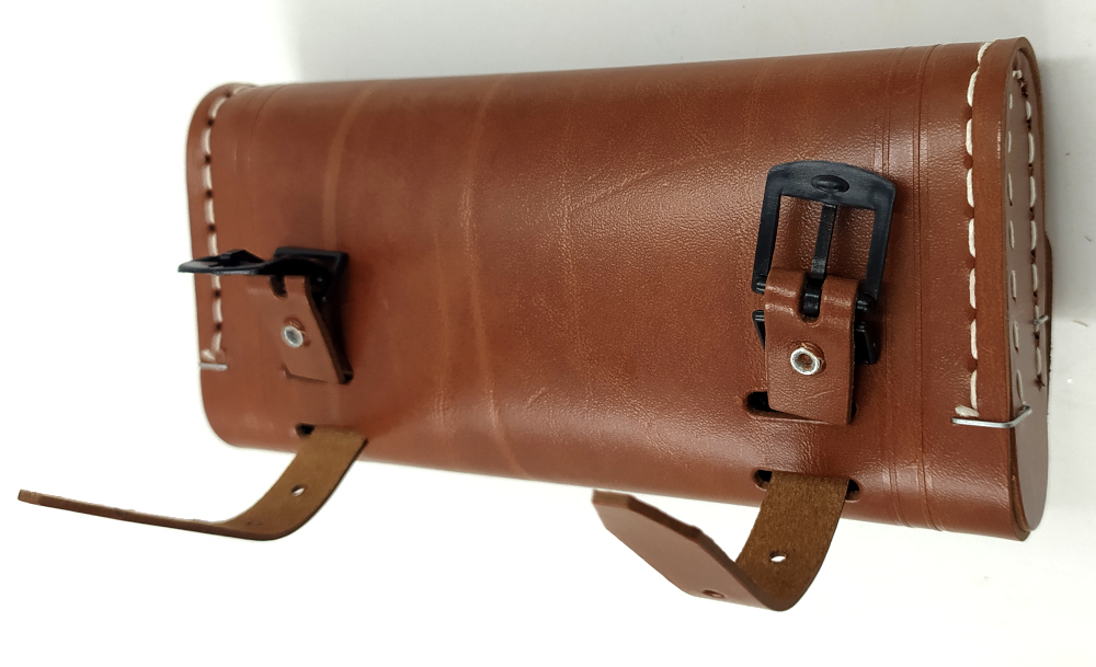 Werkzeugsatteltasche braun mit 2 schwarzen Schließen